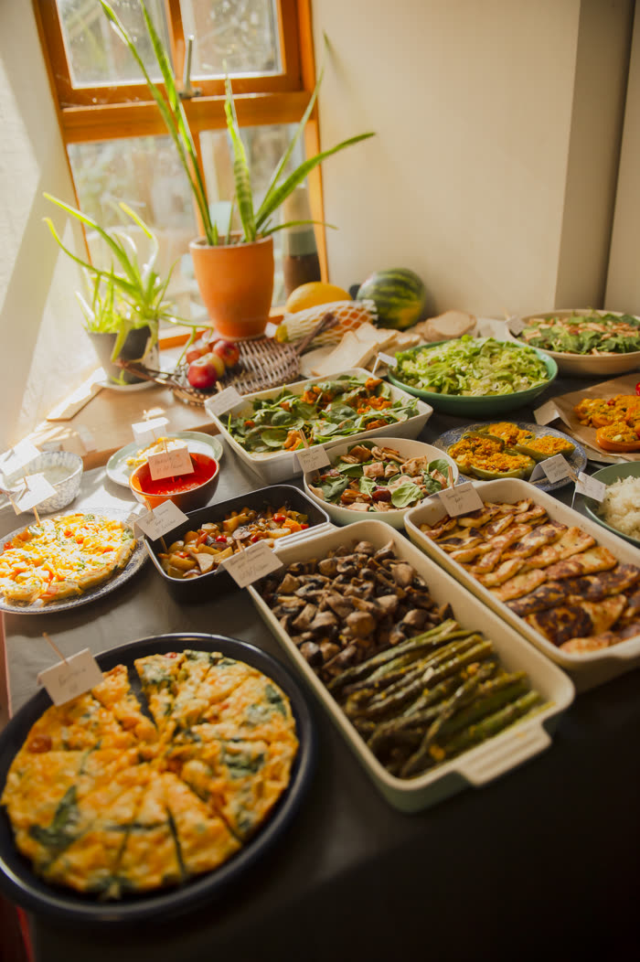 Refeições do retiro com identificação de restrições alimentares